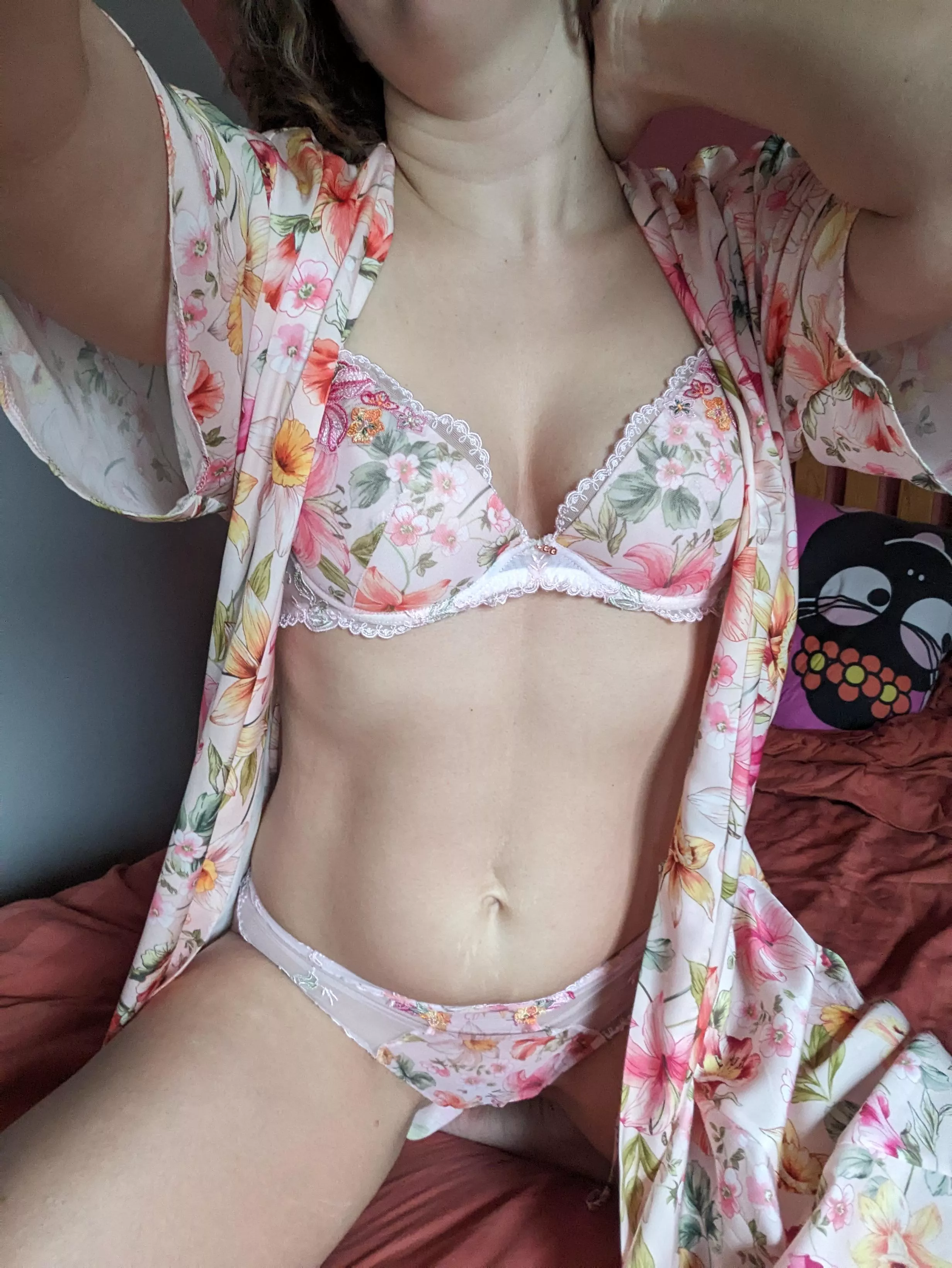 Teachers' way to celebrate spring