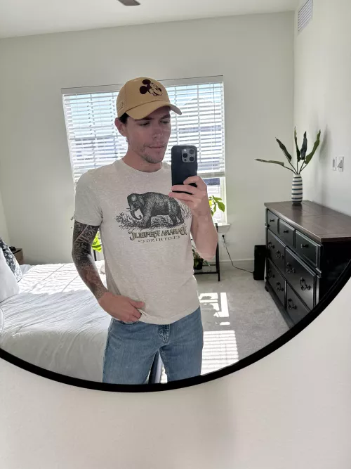Time for a Disney day . Who wants to join?