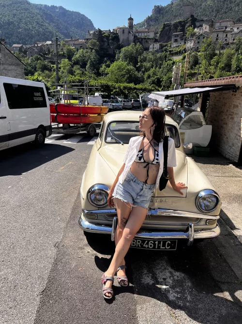 Will the guys at school notice me if I wear this shirt?