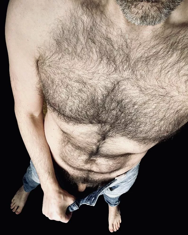 A peek inside my jeans...