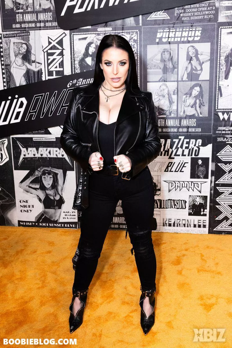 Angela White at the 2024 PornHub Awards!