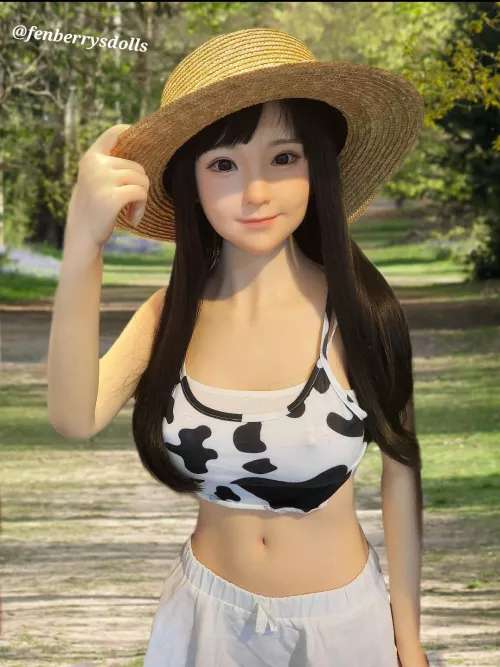 Aoi in the woods 🪵 