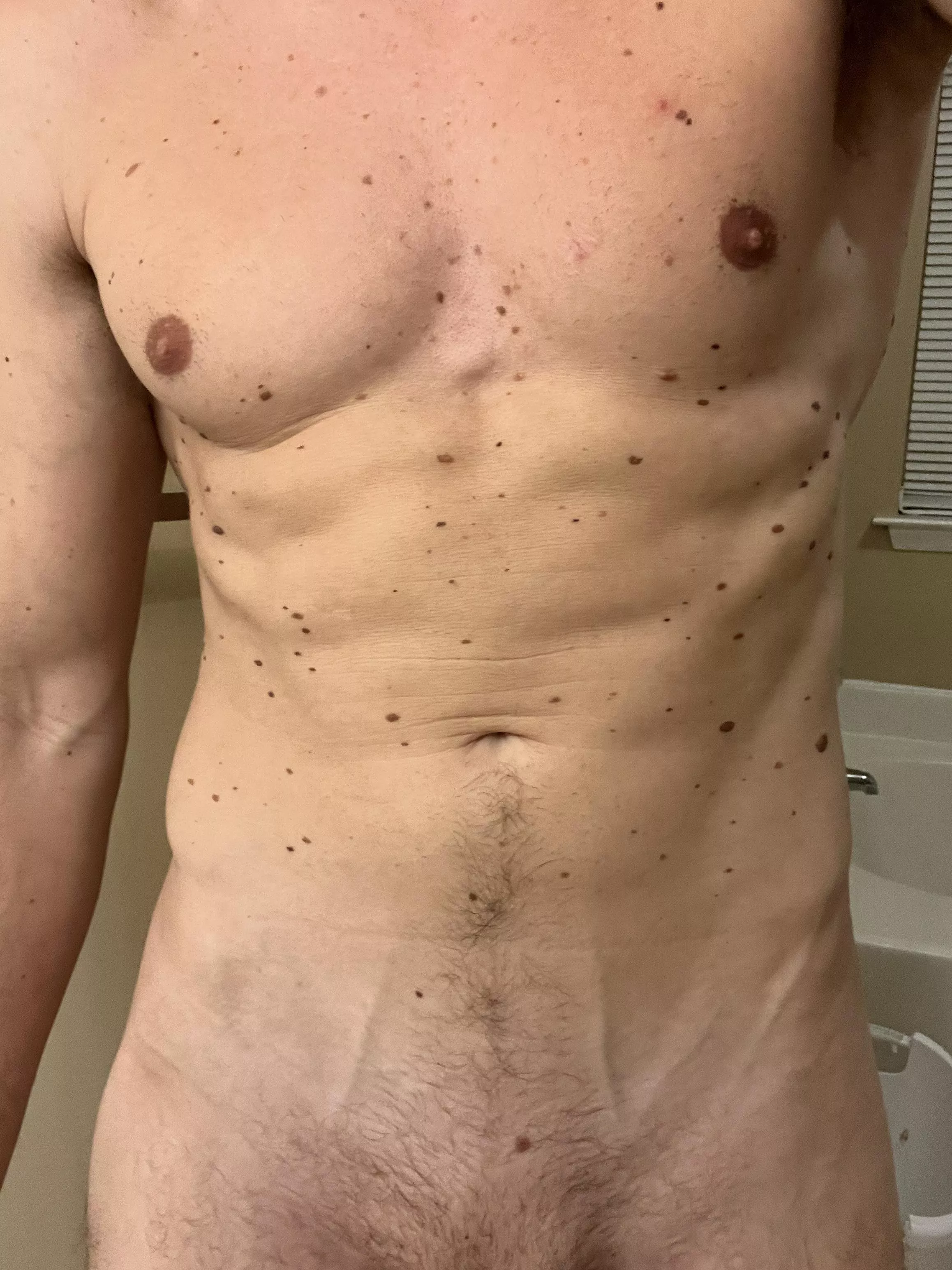 Come take a bath with ur gamer bf 