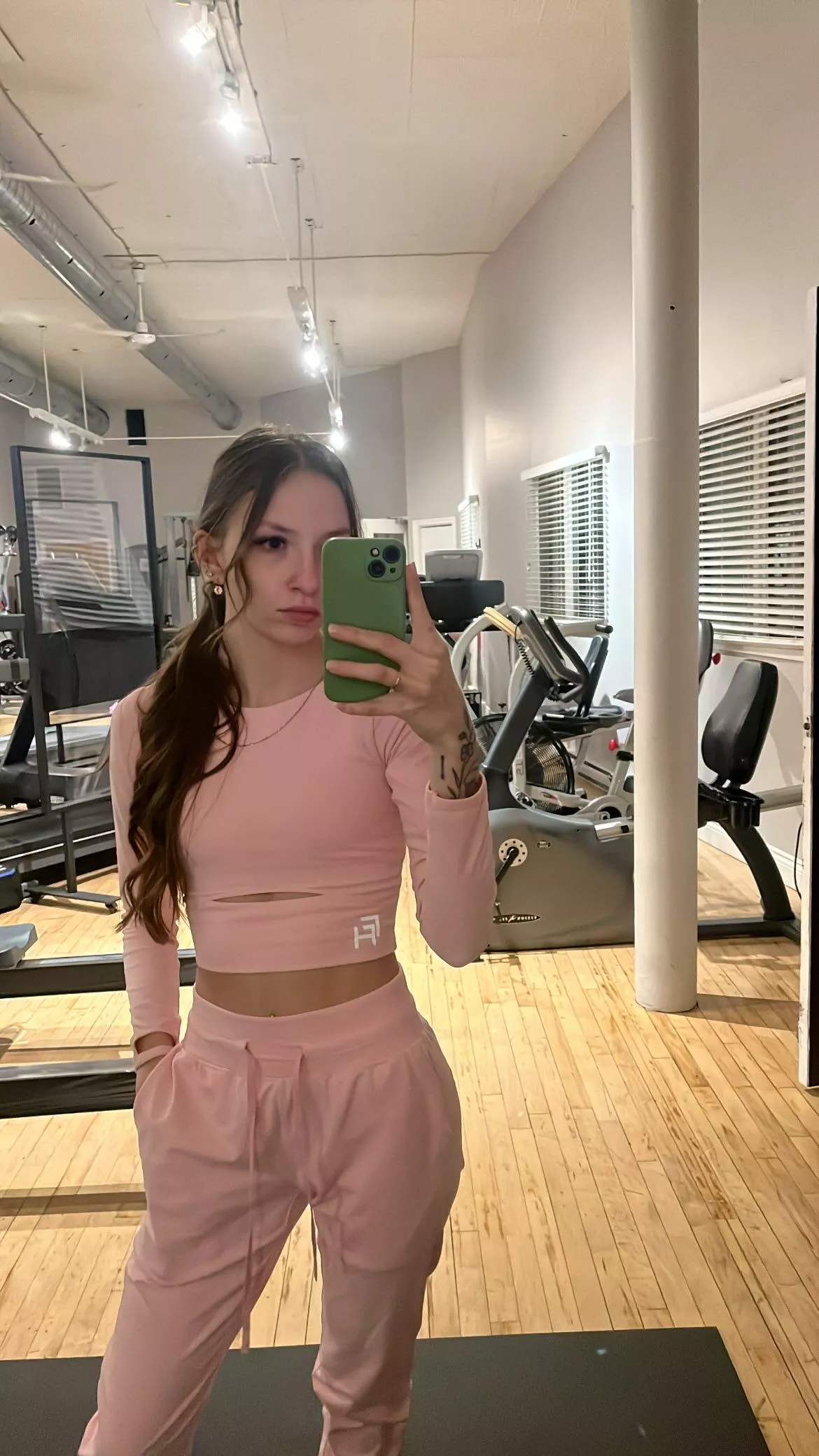 Comfy gym clothes >>>