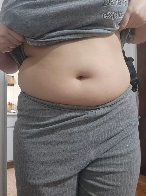 Deep bellybutton just see