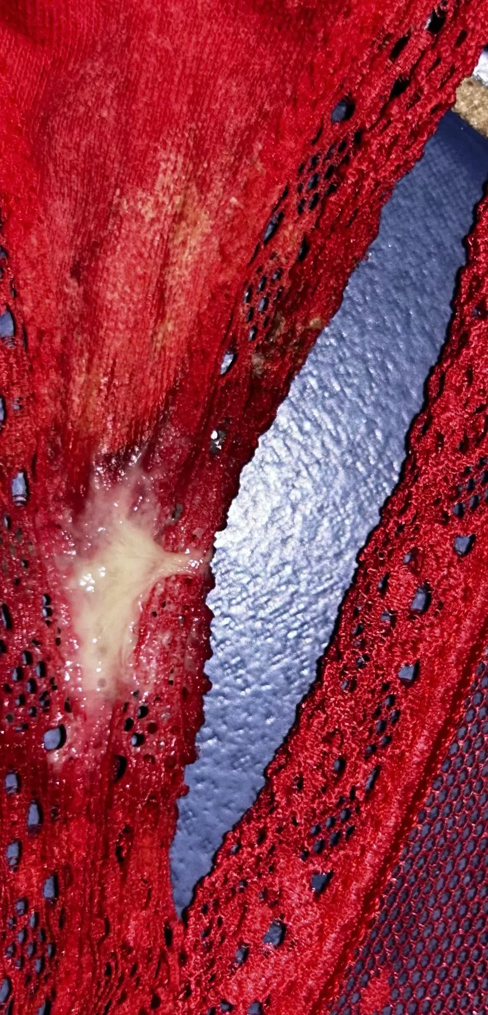 Dm to chat about creamy panties