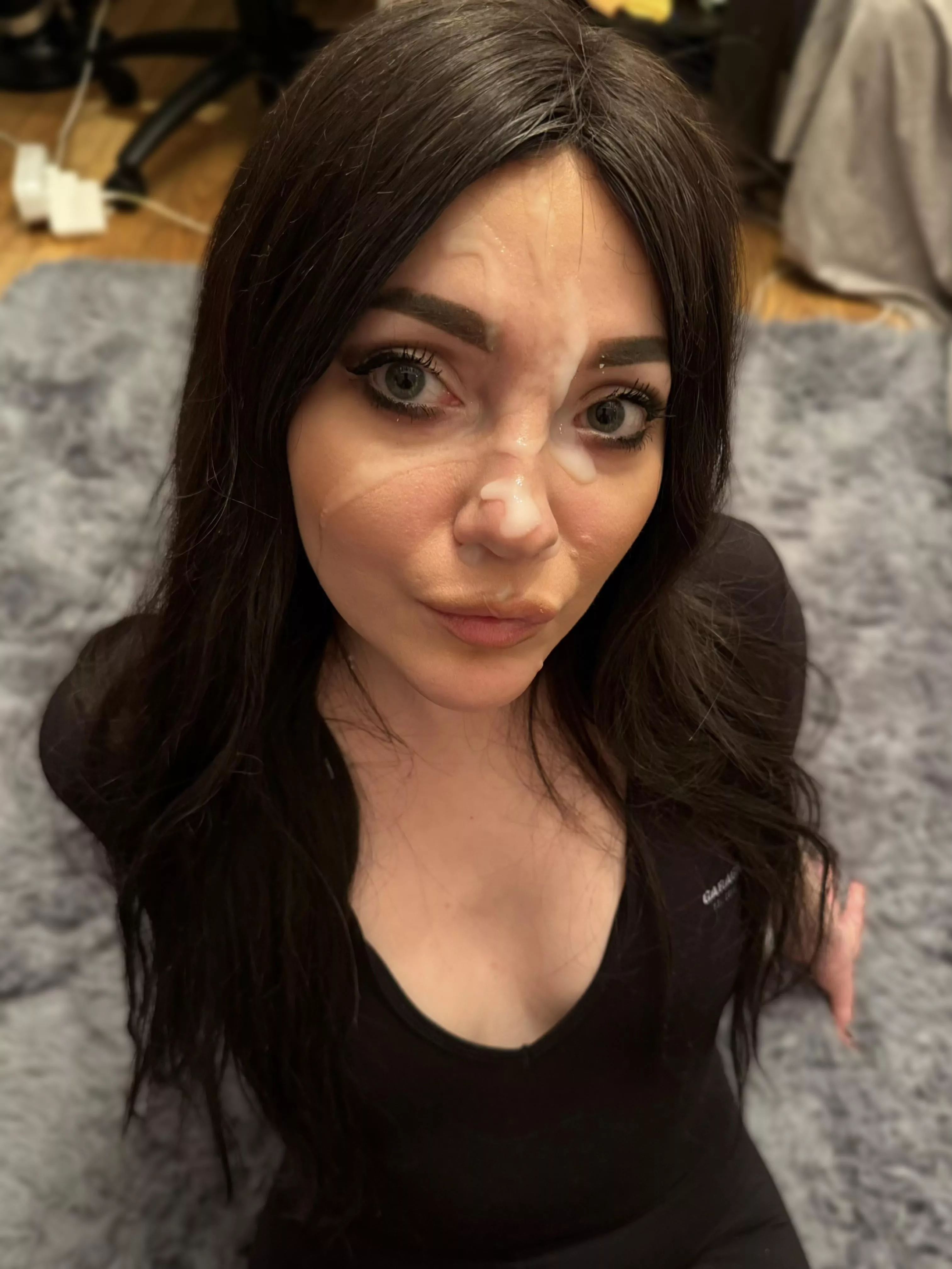 Face splashed little girl 💦💦