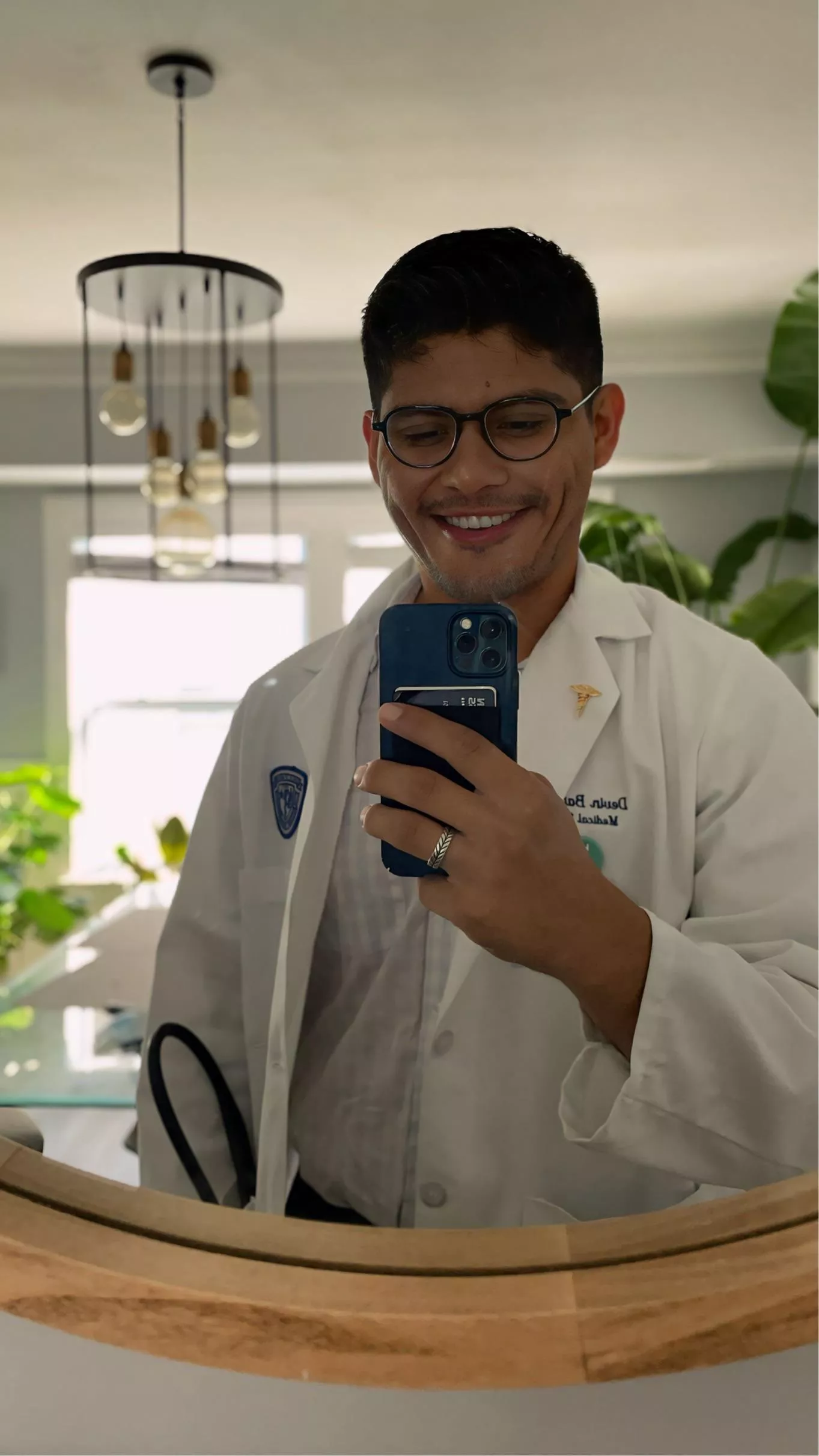 Gay student doctor interested in lgbt health π³οΈβπ interested in making friends :) Gay student doctor interested in lgbt health π³οΈβπ interested in making friends :)