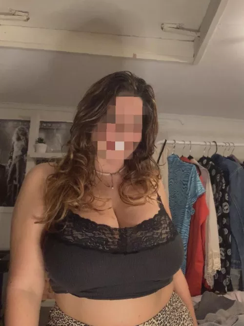 I want them sucked so badly