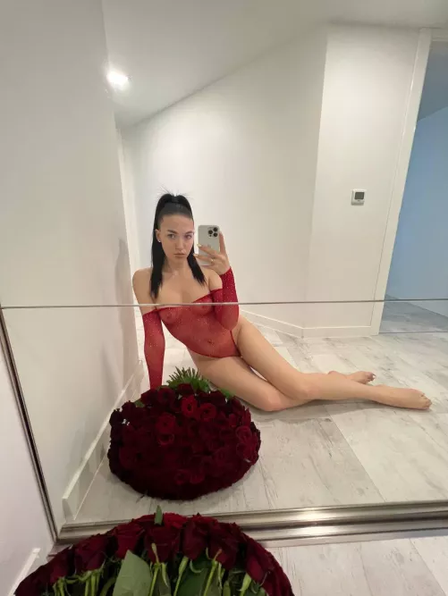 i'm so good looking in red