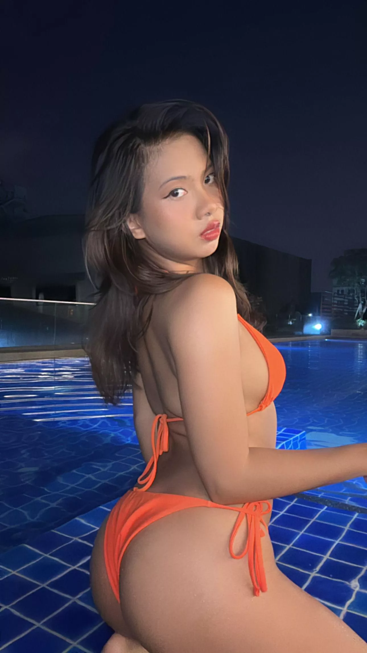 It's not super thickk.. but it's spankable 🤭