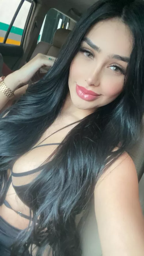 [IUTR] car selfie today