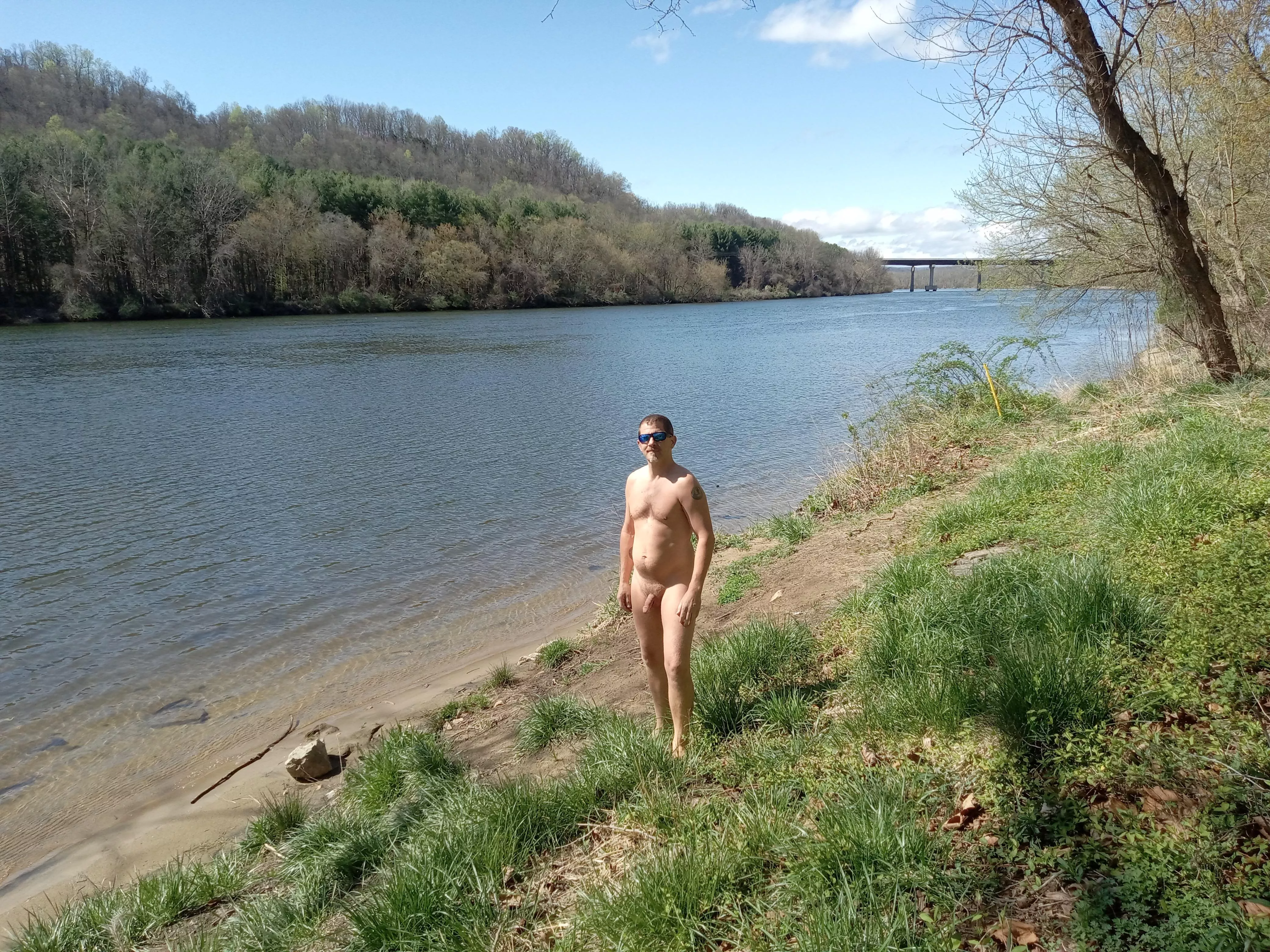New (nude) River, VA ☀️ 🌊 🌬️