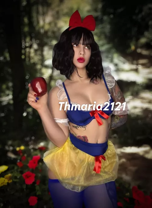 Snow White by me (thmaria2121)