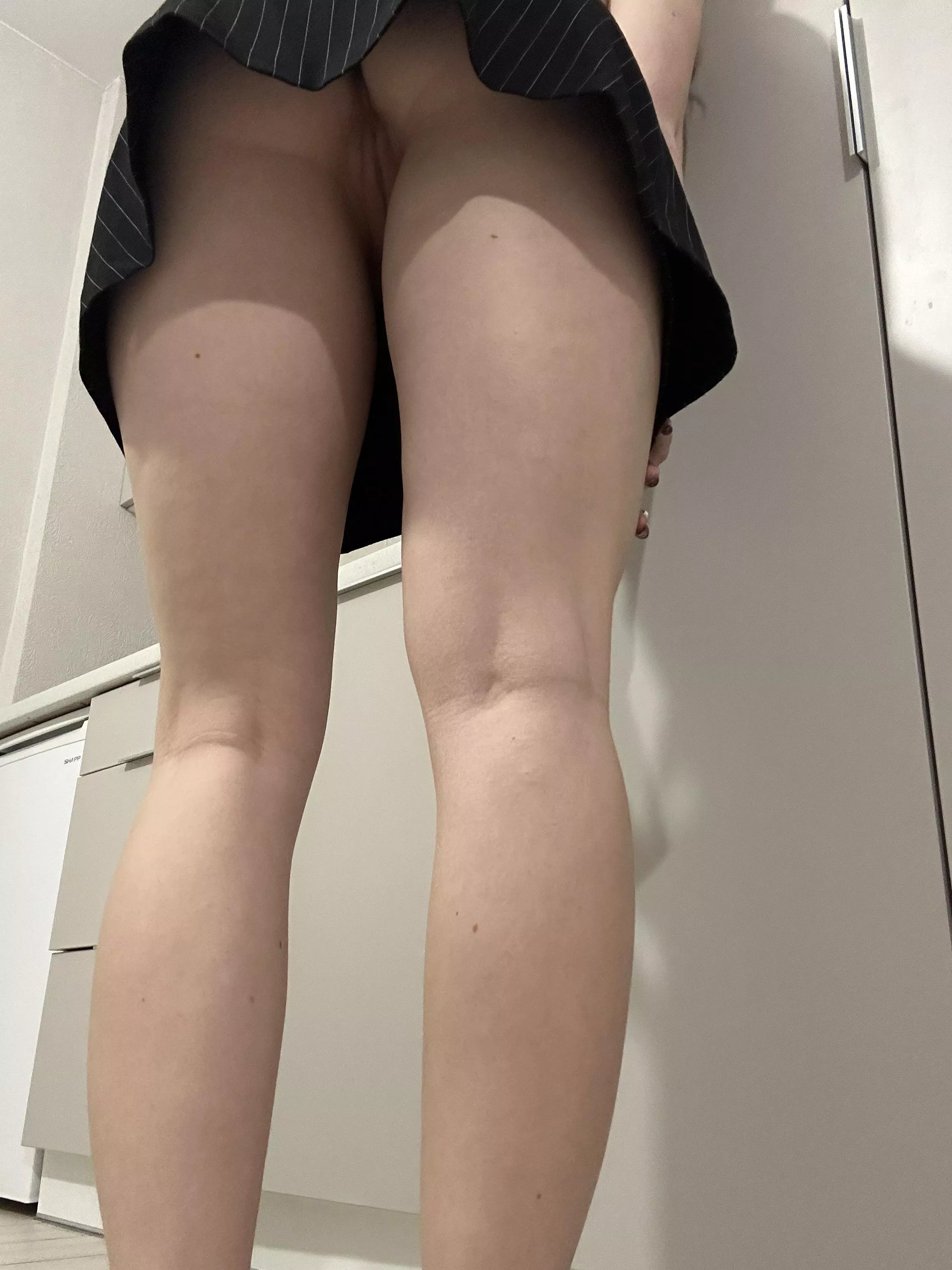 under my skirt it smells like spring