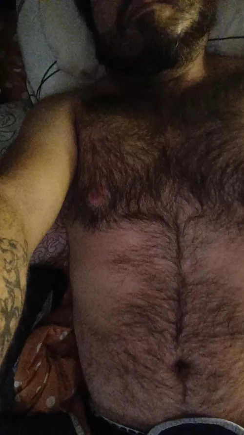 Wanna make me company on bed? ❤️