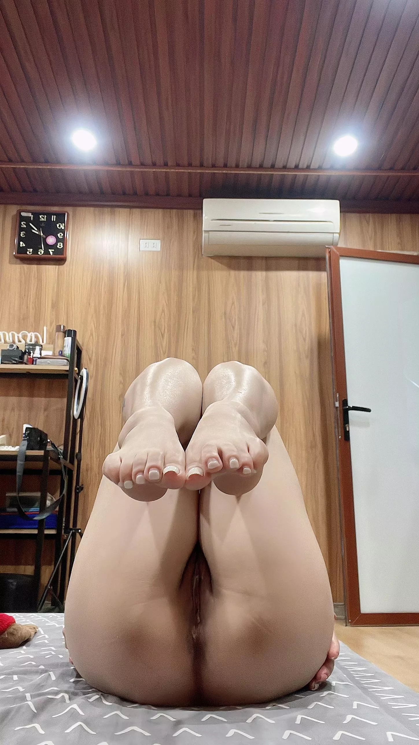 Which hole do you want ?