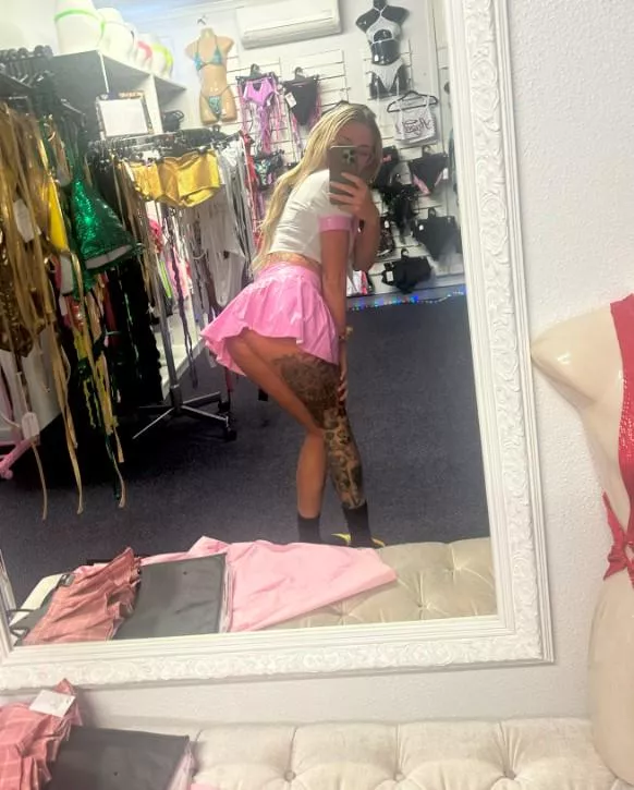 Wife just wanna have fun