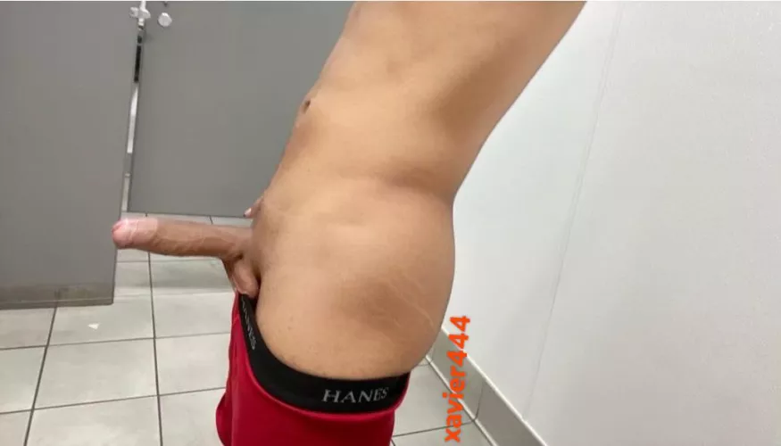 would u play wit it while i work stocking shelves?! 😈