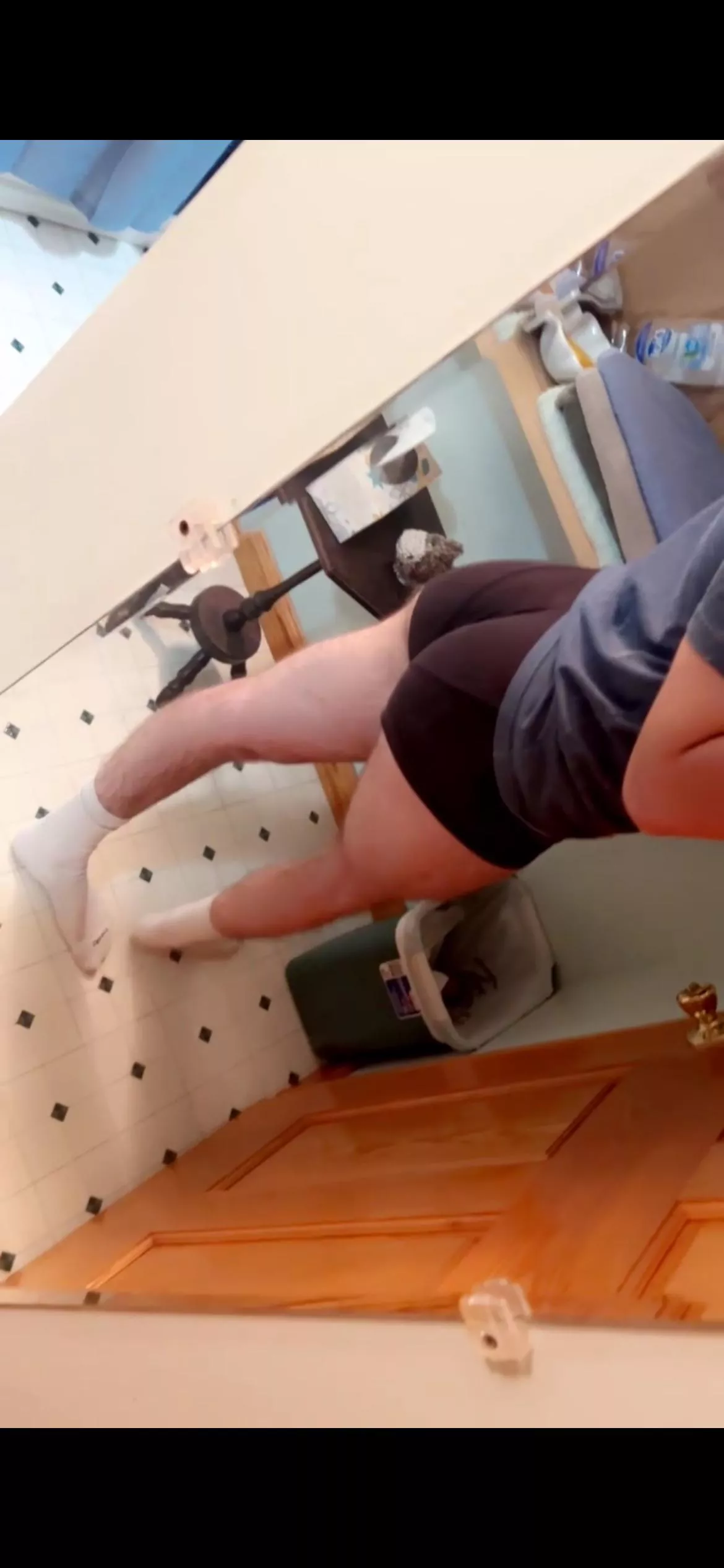 19 i need a thug bbc to stretch my pussy out