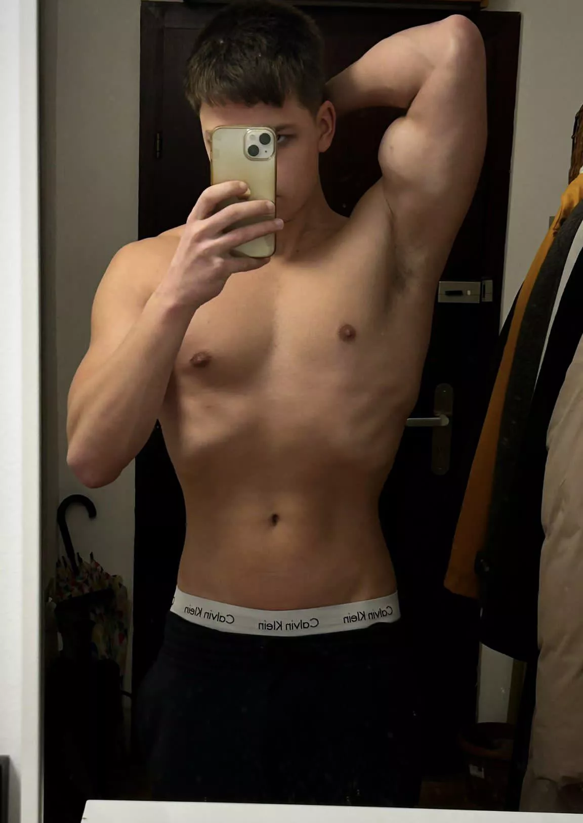 (19)Would you taste it?