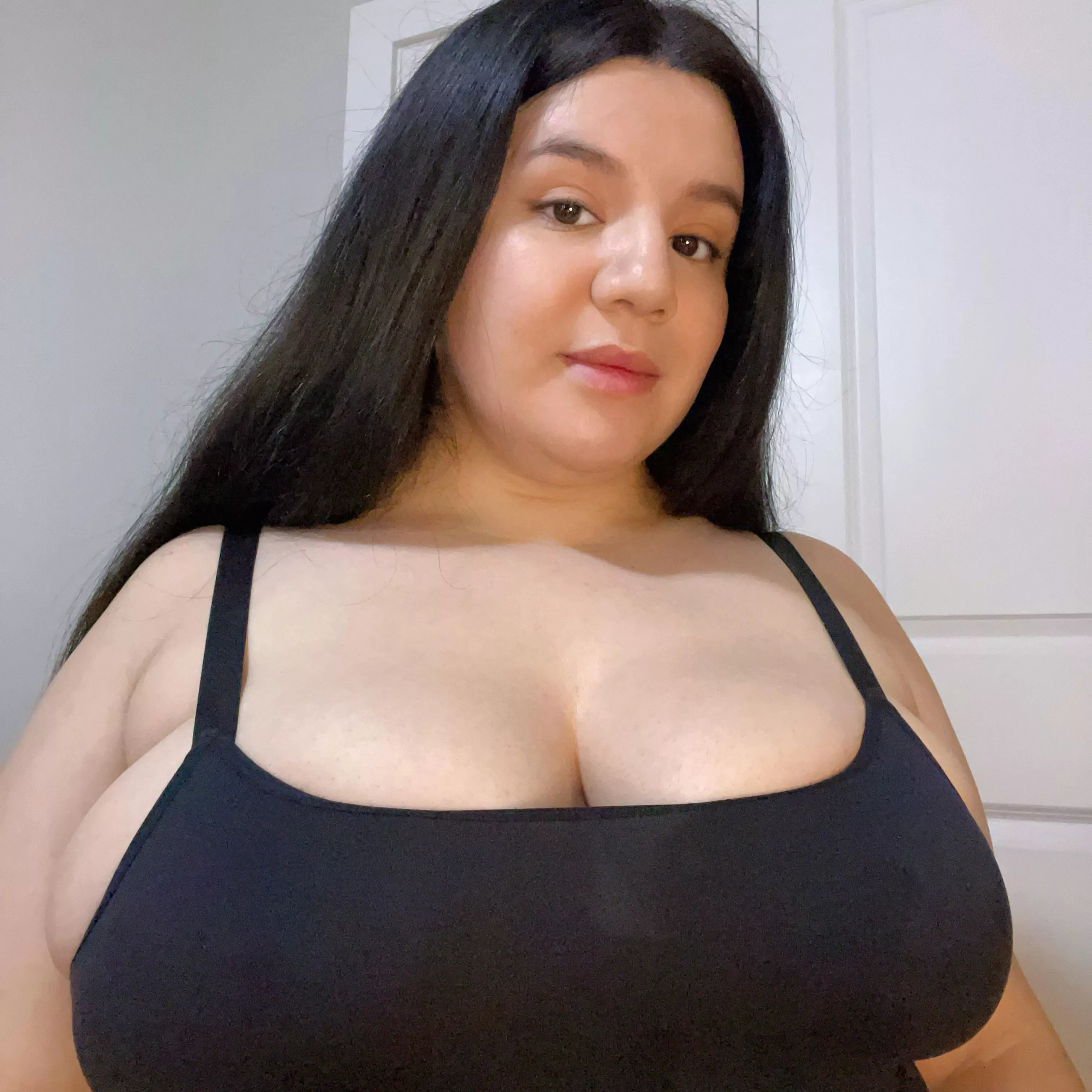 Am I your type? Latina 5’4