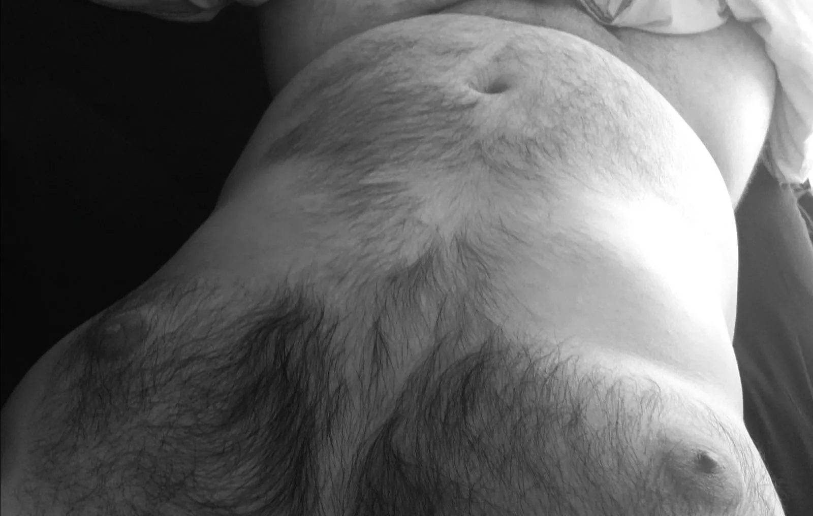 Another cold, lonely night. Anyone care to come help warm the sheets? 😈