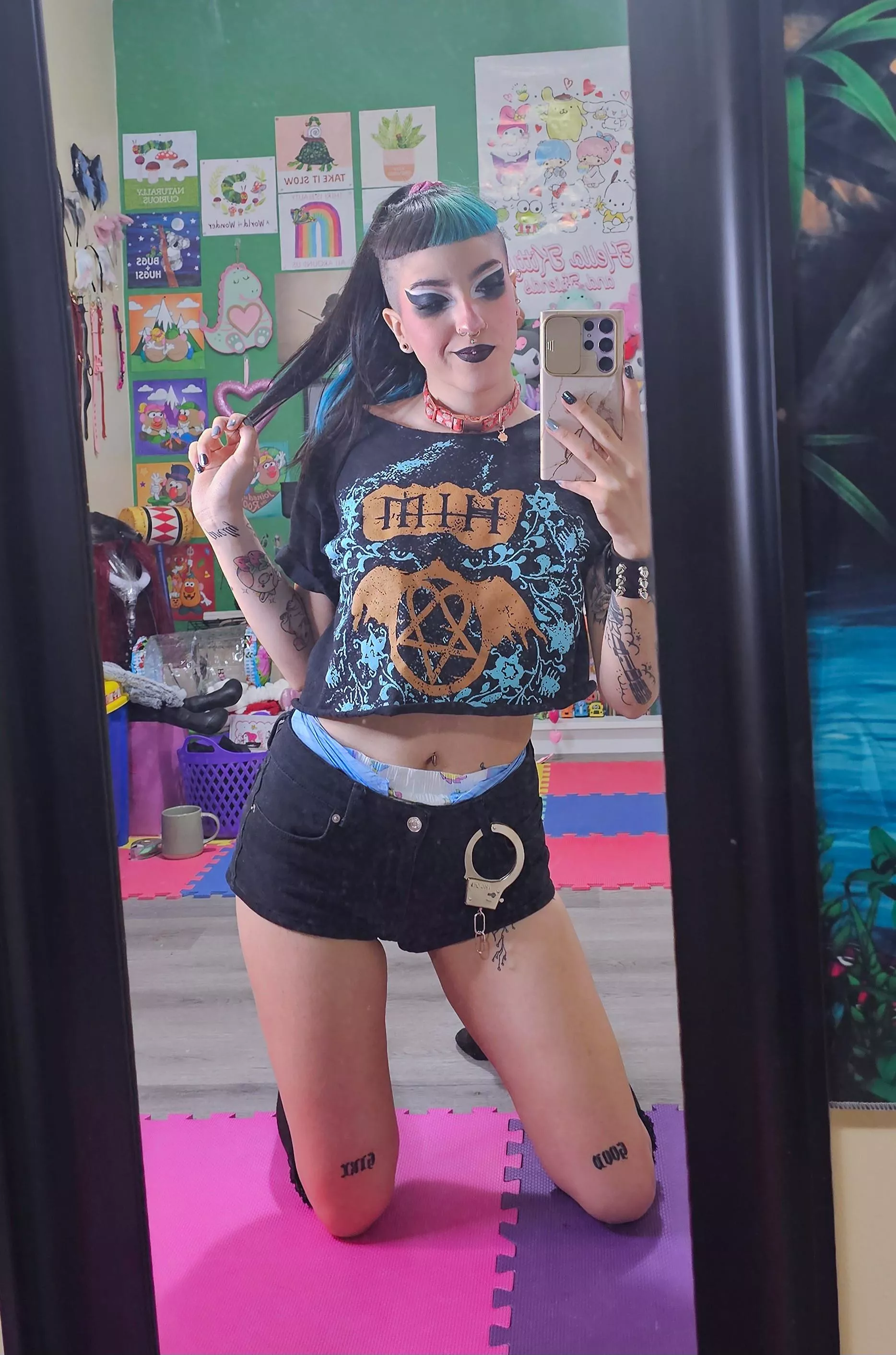 Are goth diaper girls cute too Daddy? 