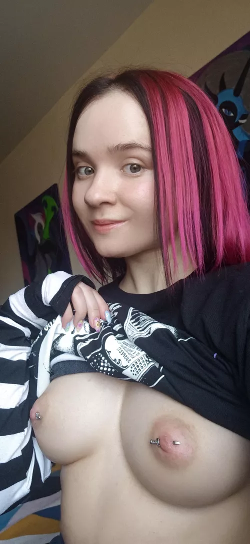 Can I be your tiny strawberry dessert?