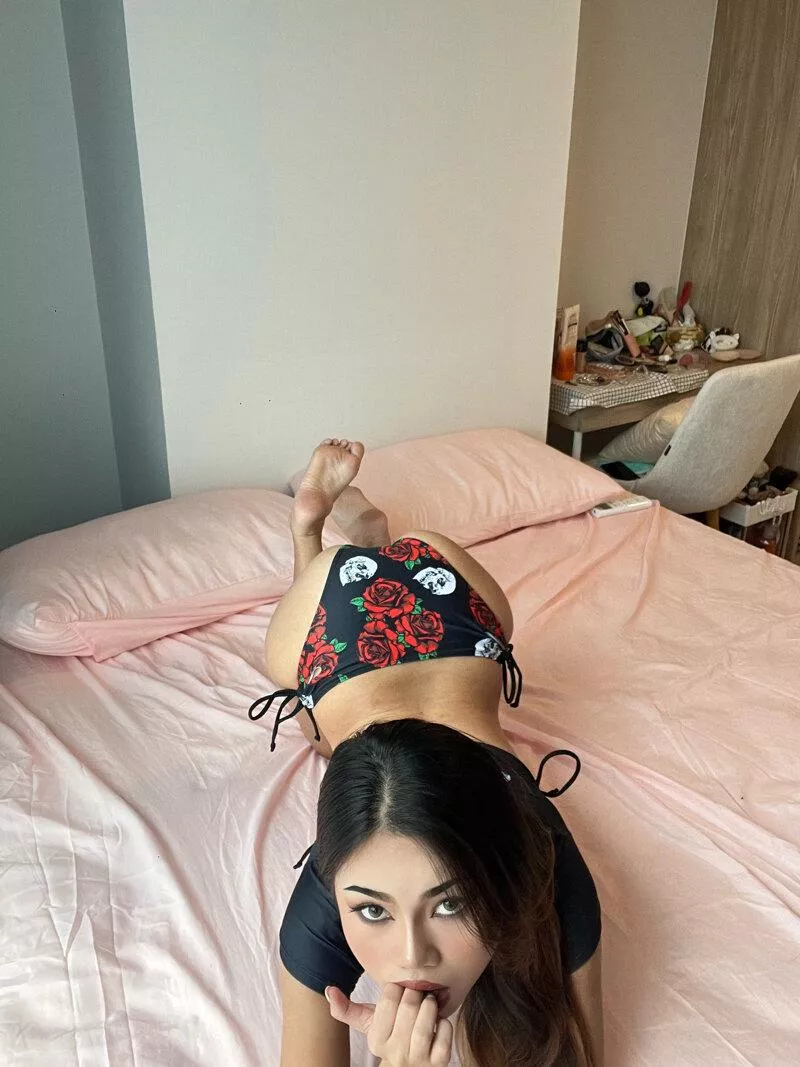 Do you enjoy getting deepthroated?