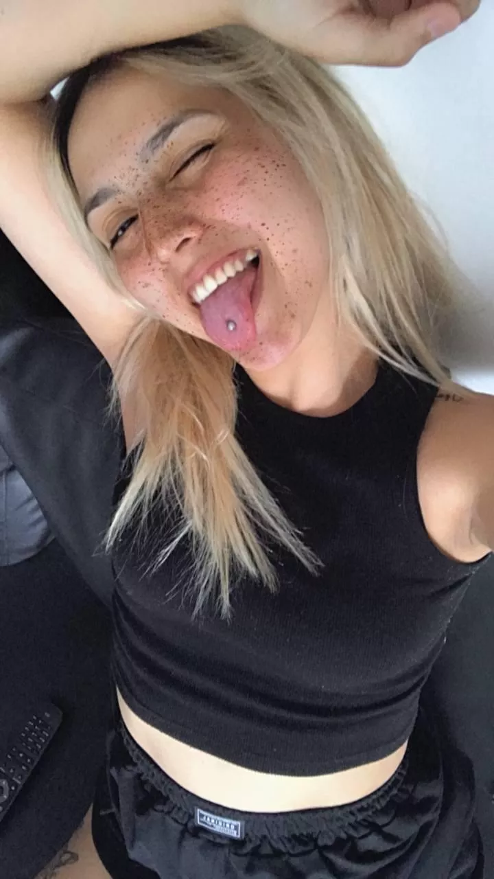 Does my top looks good?