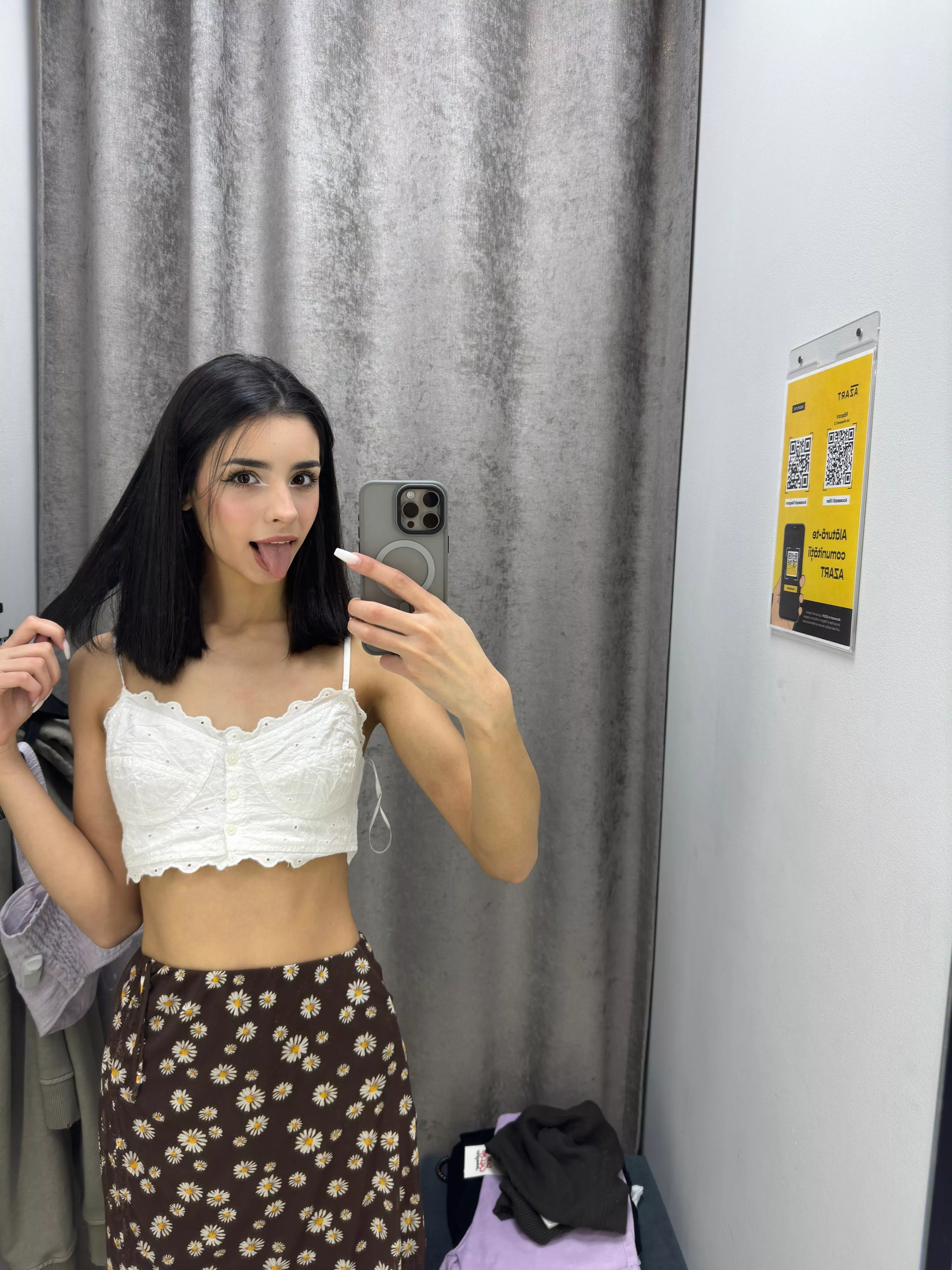 Don't you think this outfit is a little too cute?