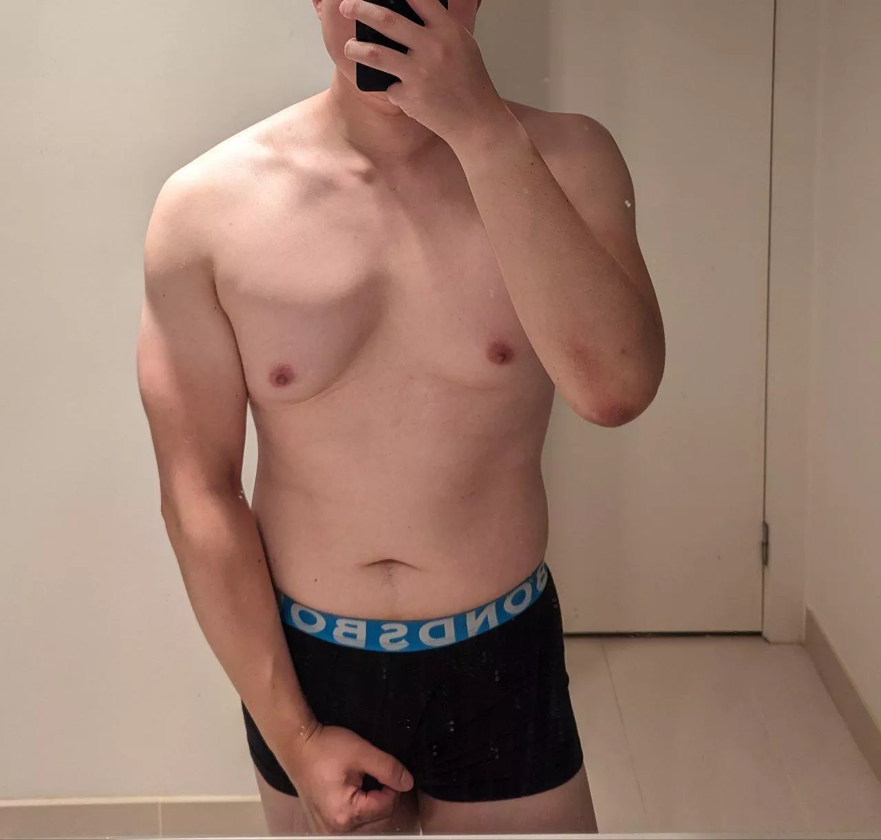 Ever wondered what's under your doctor's scrubs? [M]