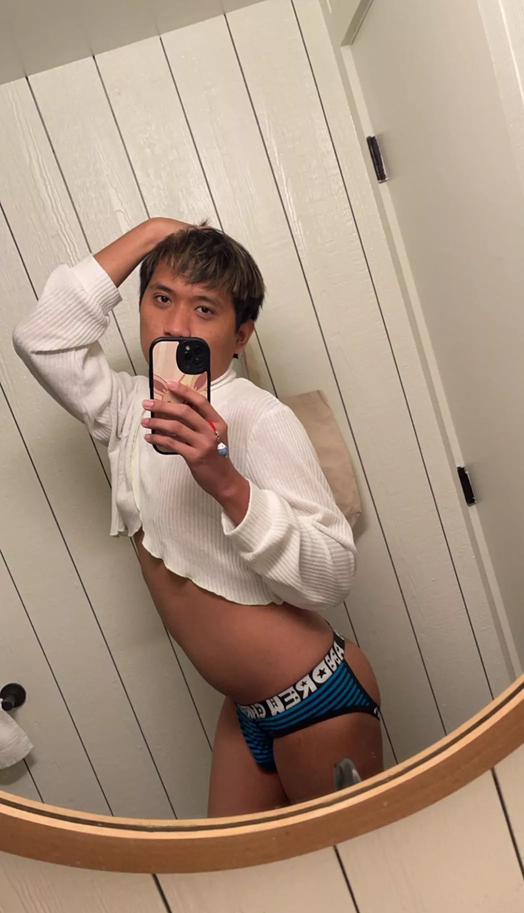 Felt Cute 🥺👉👈