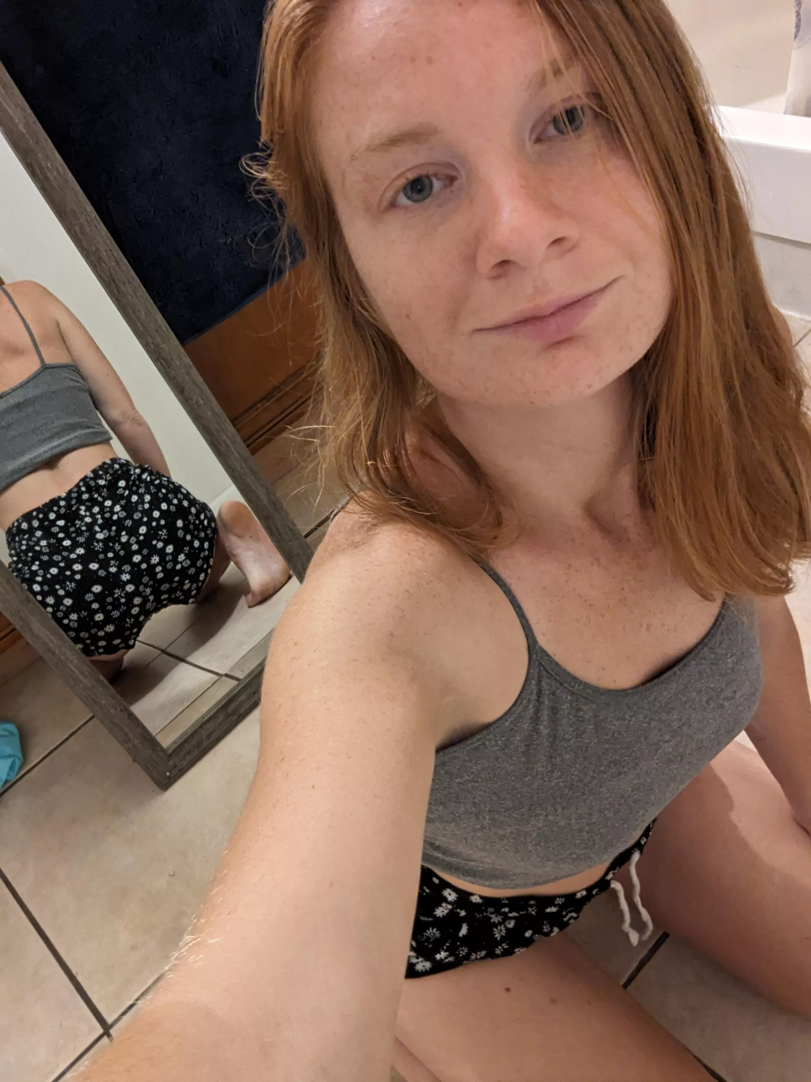 Fiery redhead, fiery spirit🚀 [F27]