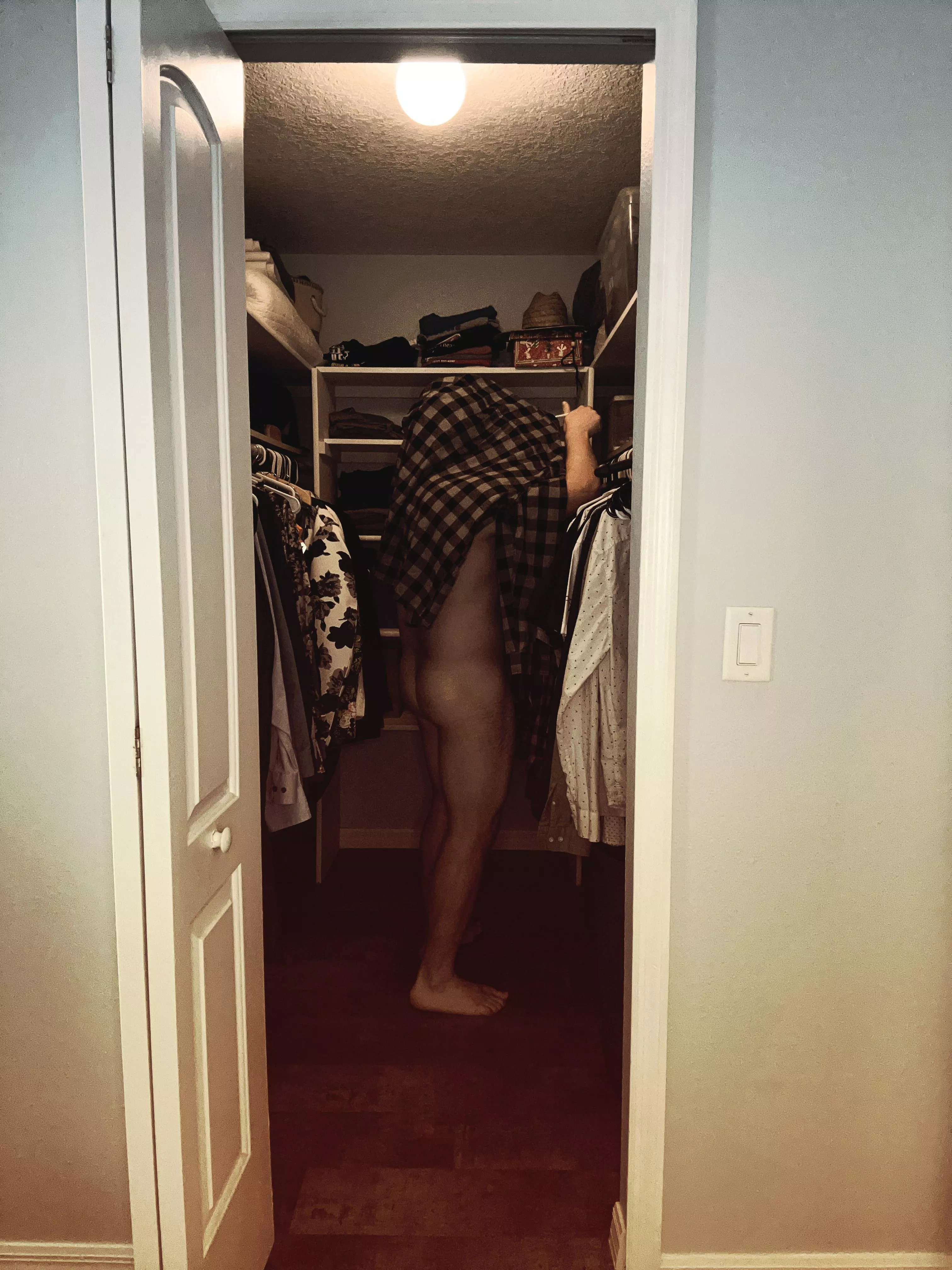 Get under with me!