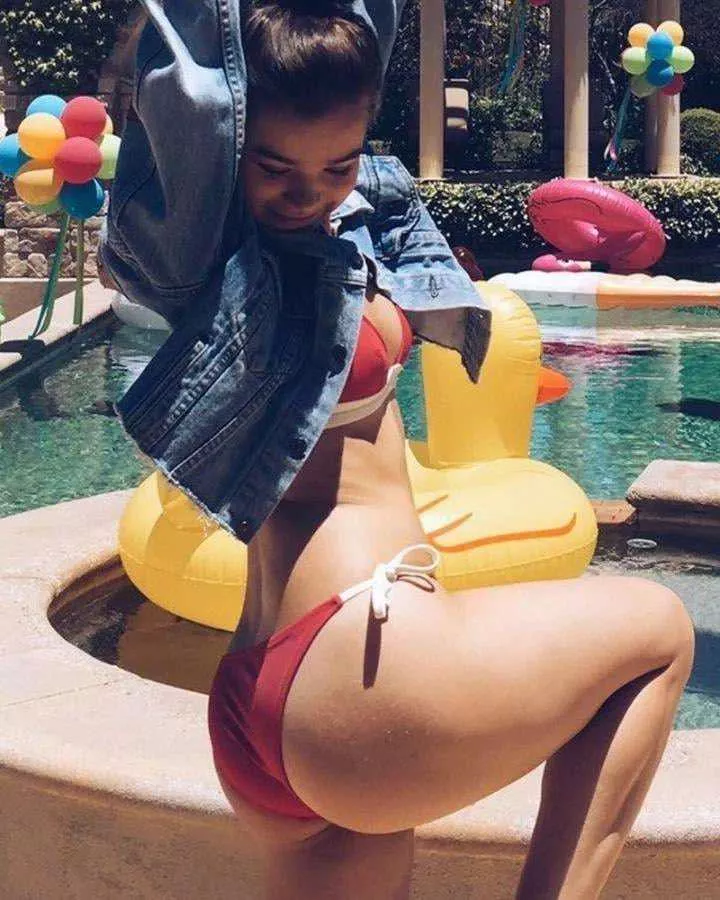 Hailee Steinfeld 