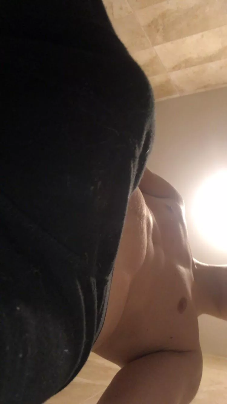 horny lookin for older
