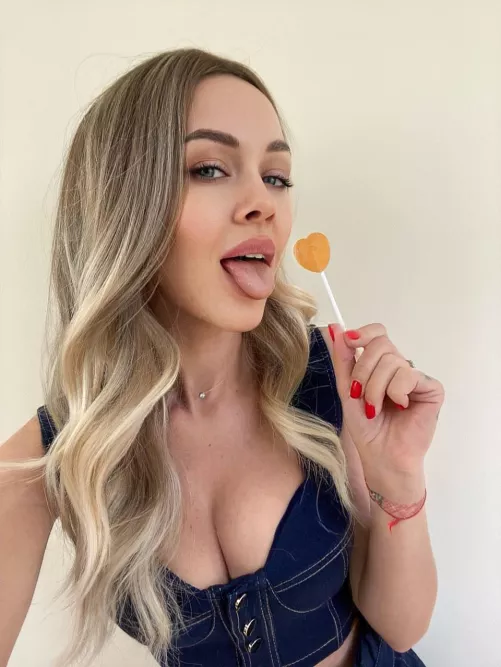 Hungry image and a lollipop mmm