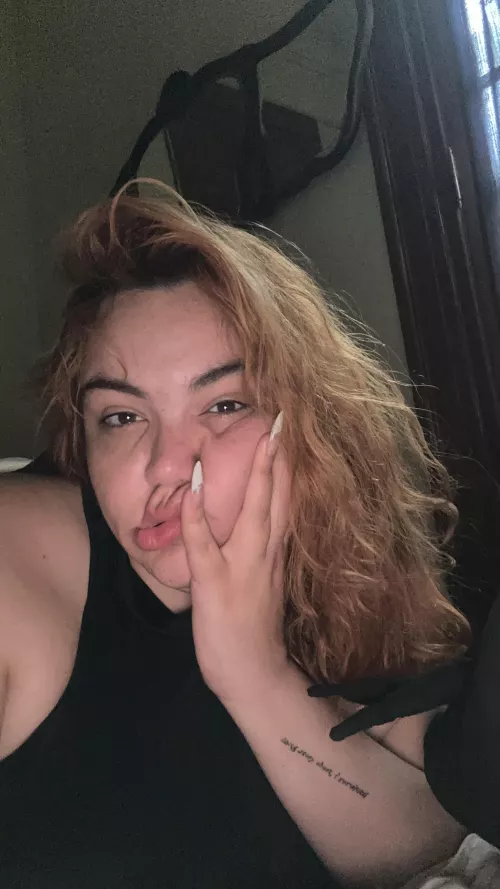 I love hearts and nudes