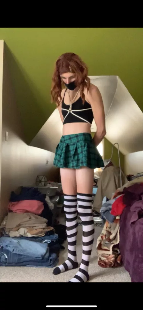 I need help tying myself up, any takers?