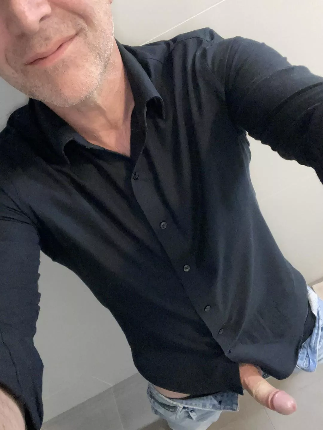Jump into my arms [55]