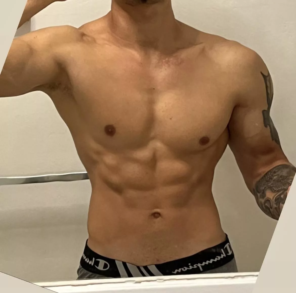 Looking to cuck a gay boy while I drill their partner with my 8 inch beast 😈😈 Also looking to video call some cuties and degrade them 😈😈