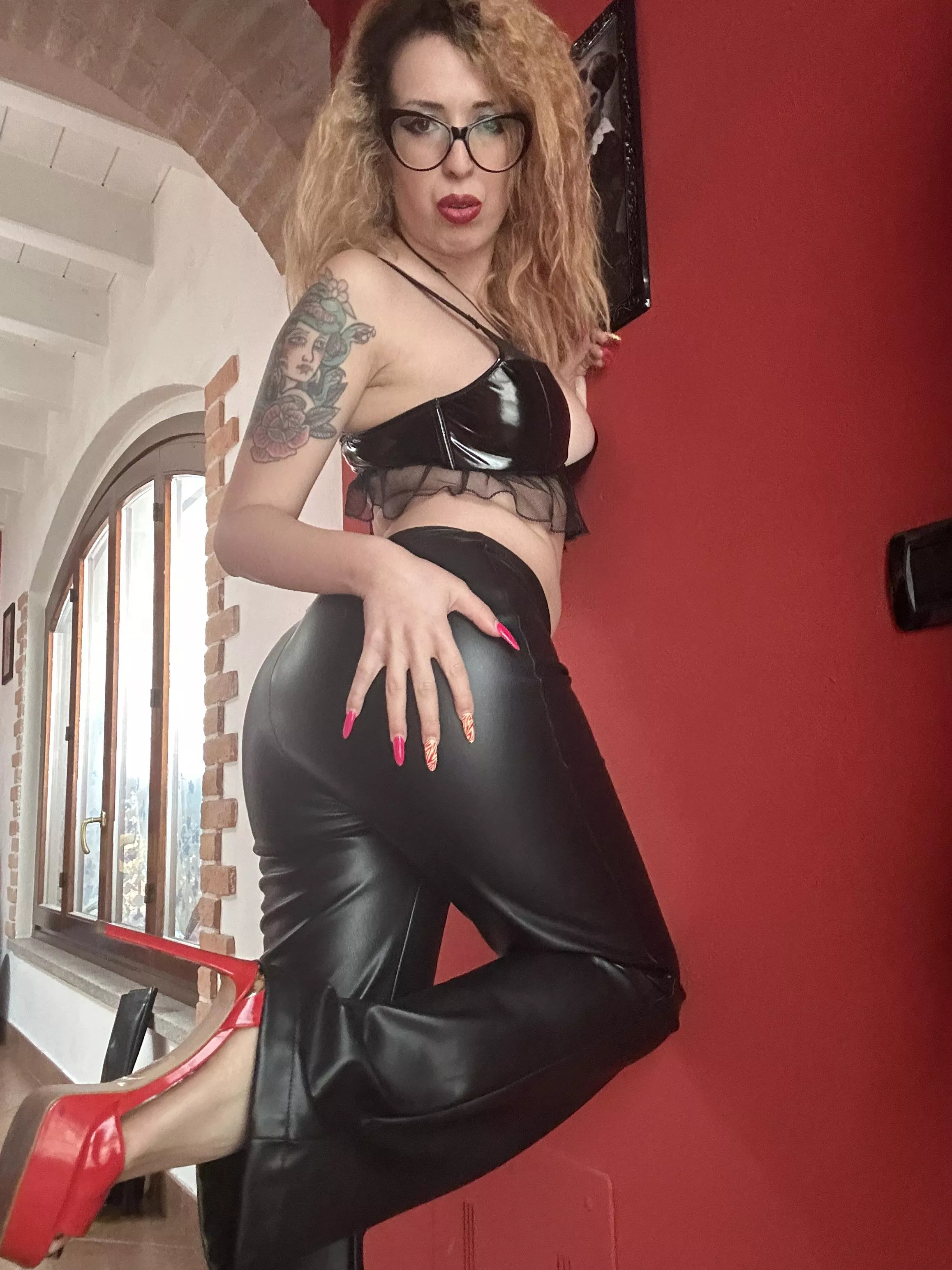 My favorite leather outfit 