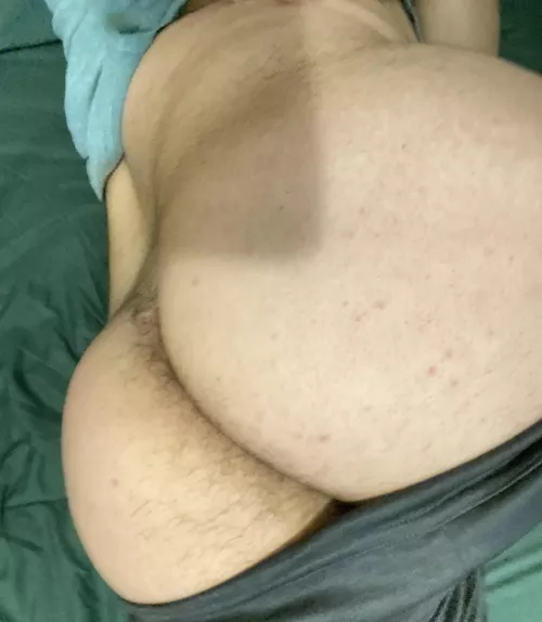 Need my big brown ass taken care of right now!