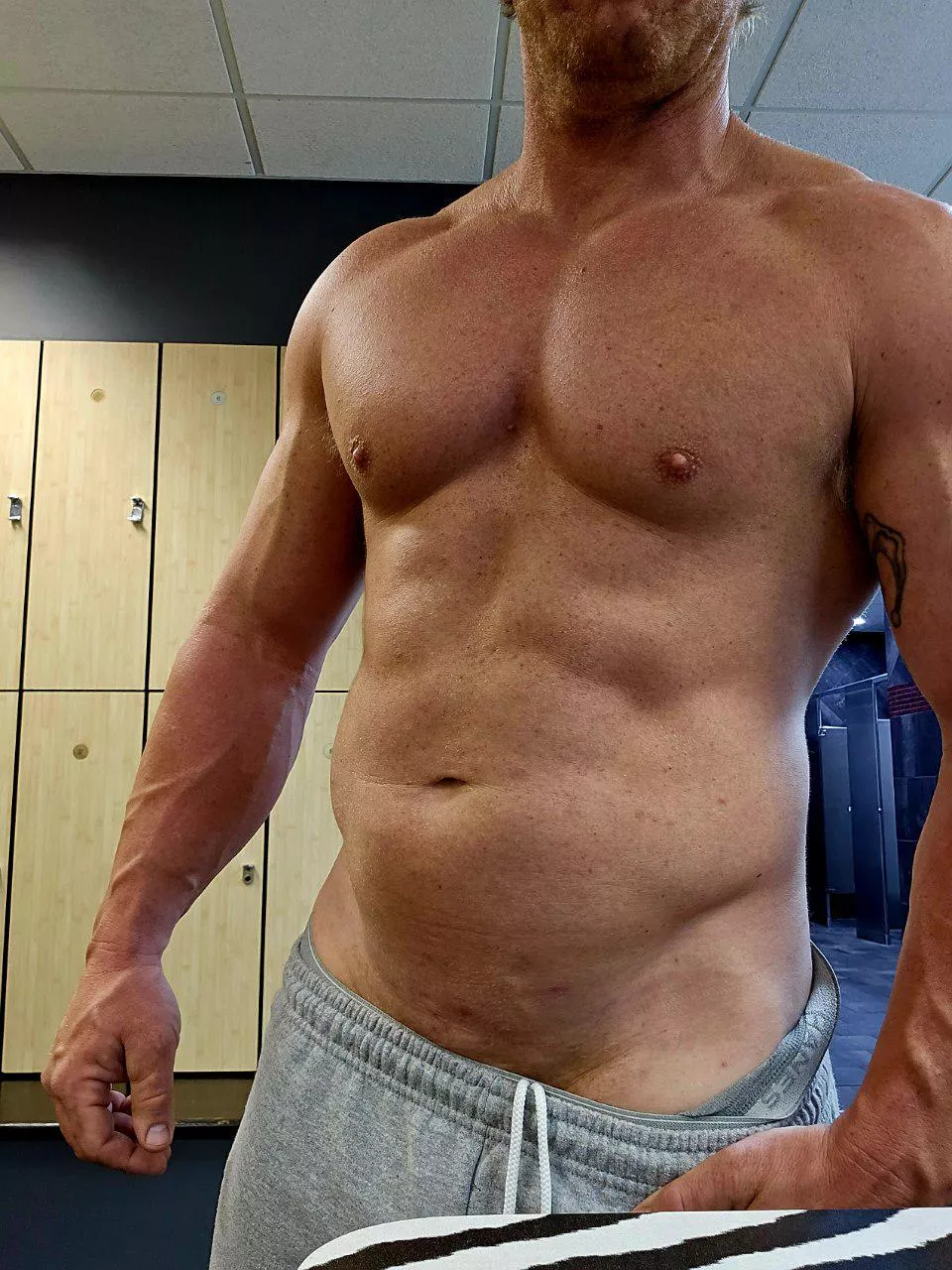 New Jersey Dilf (44)