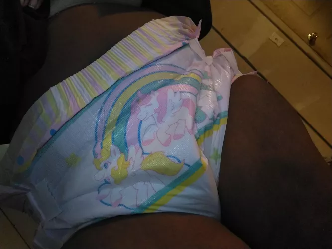 Padded and ponies 🍼🍼❤️😁