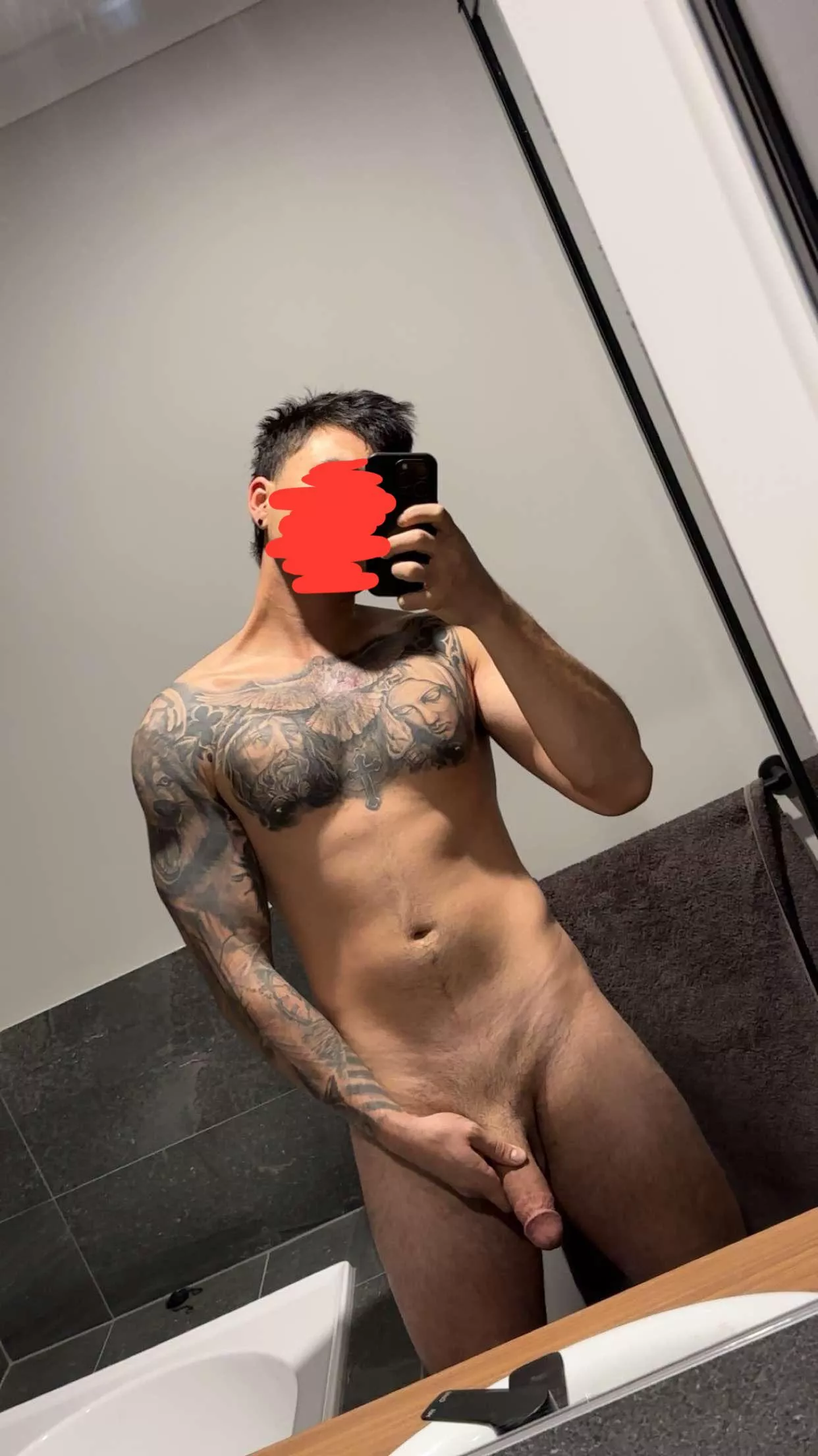 Rate me? 28 (m) Australia