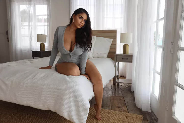 Sexy af even with clothes on