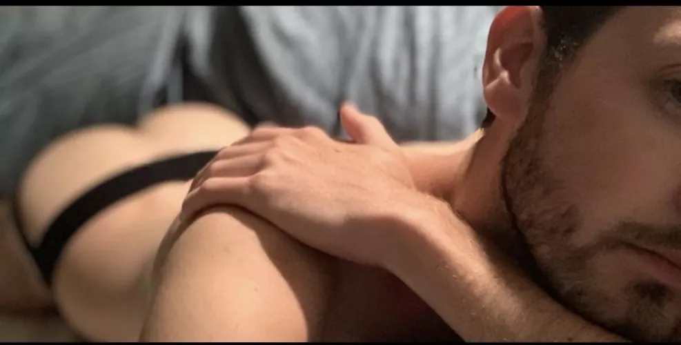 Stretched out, ready to relax 🙊 …anyone else? 😜